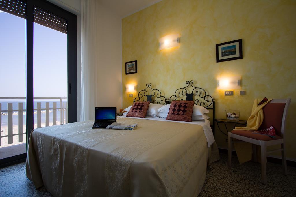 Hotel Villa Sole Resort Bellaria-Igea Marina Room photo