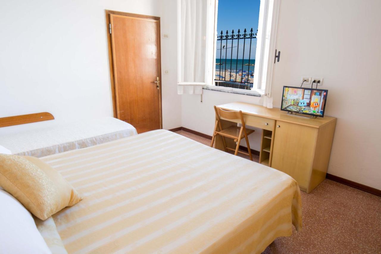 Hotel Villa Sole Resort Bellaria-Igea Marina Exterior photo