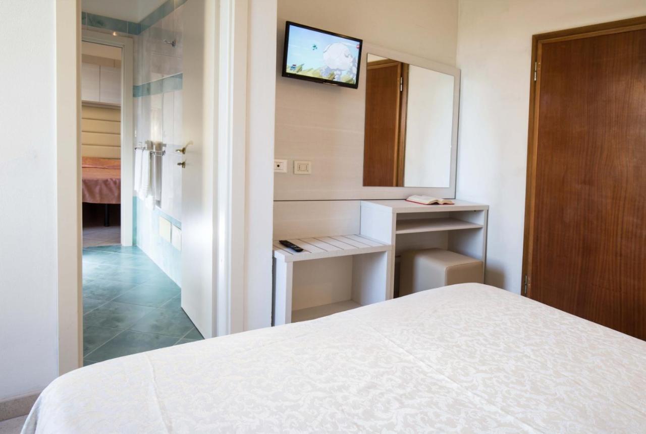 Hotel Villa Sole Resort Bellaria-Igea Marina Exterior photo